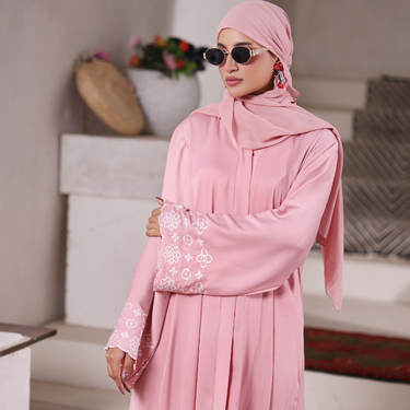 Zeer Abaya