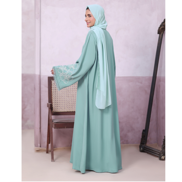 Hana Abaya