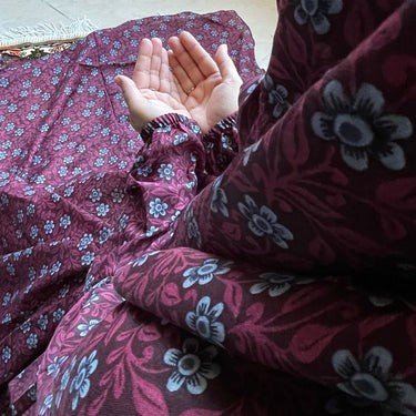 Namaz Chaddar - Sakura Plum