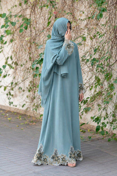Aylin Abaya